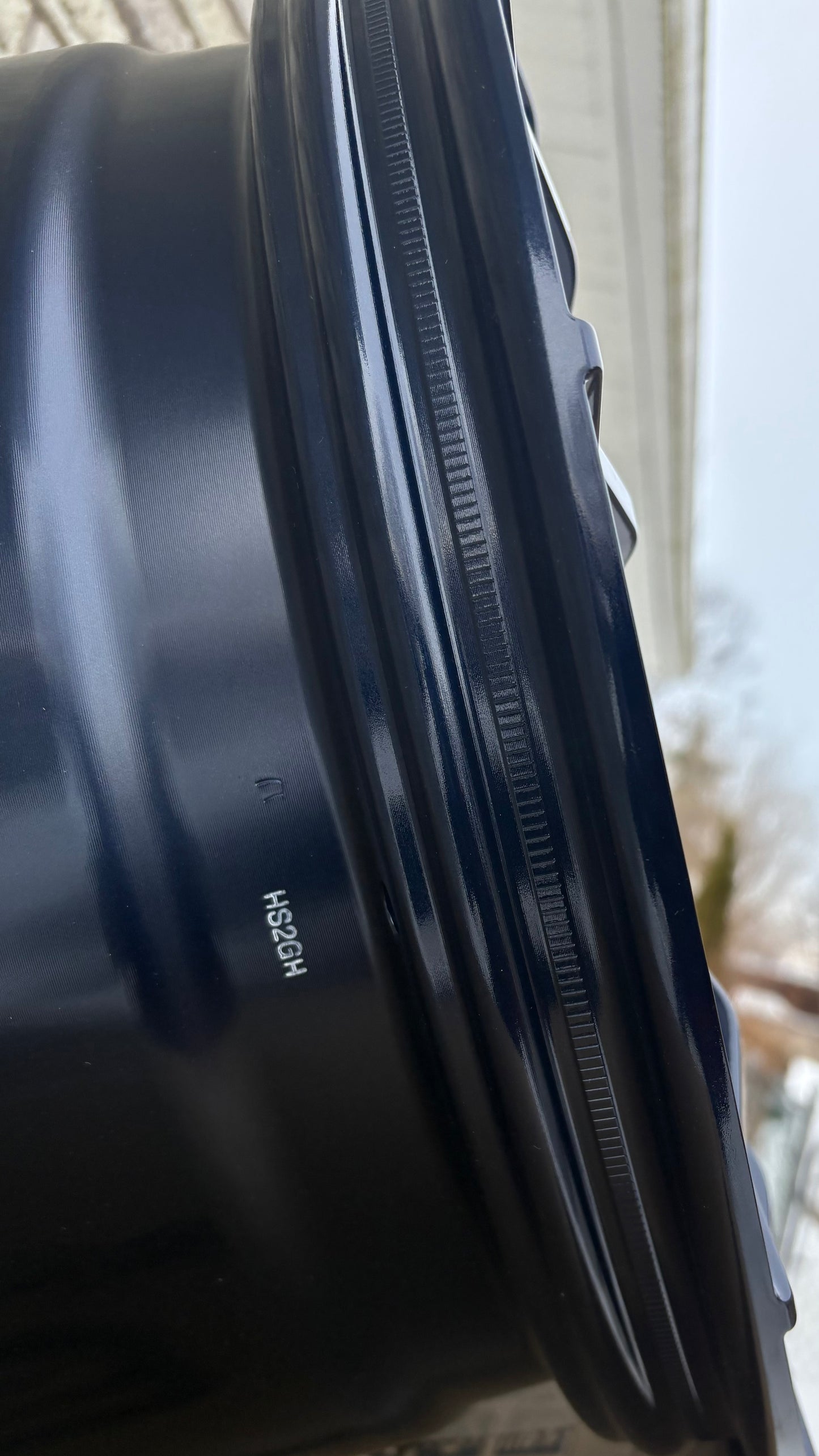 TrackStuff Special - Rays Gram Lights 57XR Eternal Blue Pearl | 18x9.5 +38 5x114.3